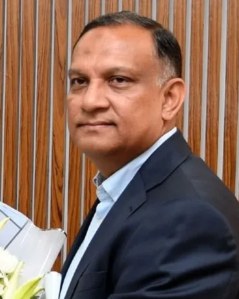 মোঃ শরীফুল আলম—আর্কাইভের প্রতিকৃতি।